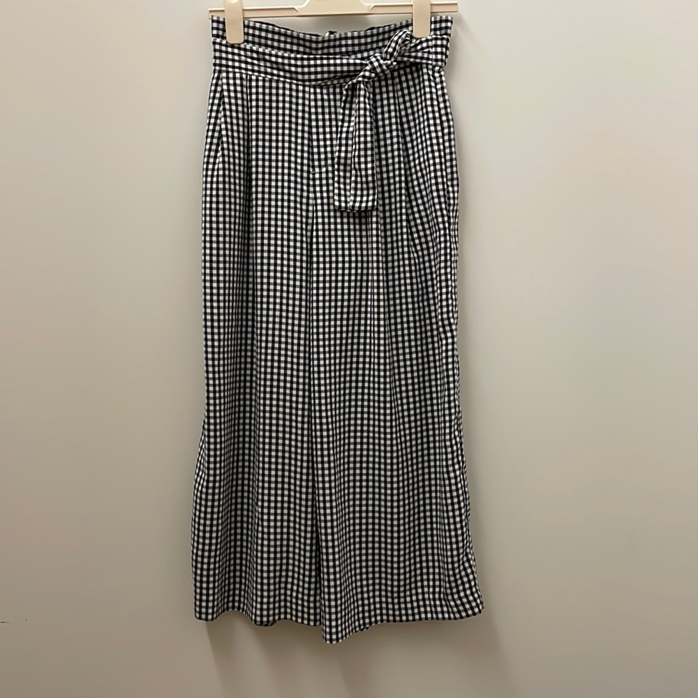 Zara - elastic waist checker midi length pants - S/M